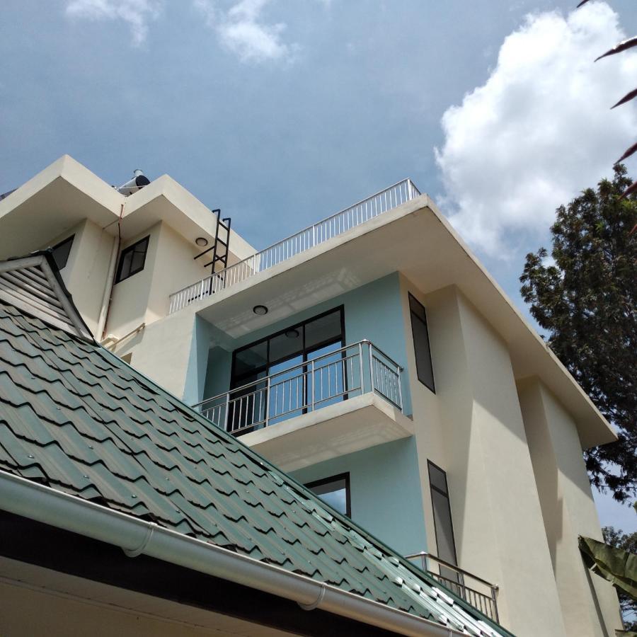 Africa Natural Tours - Kilimanjaro White House Hotel Moshi Esterno foto
